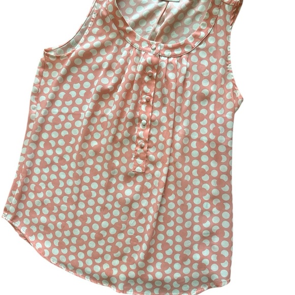 Polka Dot Sleeveless Blouse Top - Pink and White - Picture 2 of 4